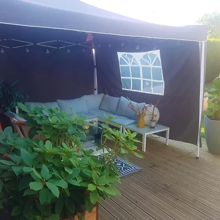 Maison De 3 Chambres Avec Piscine Privee Jardin Clos Et Wifi A بيت للعطل Warcq