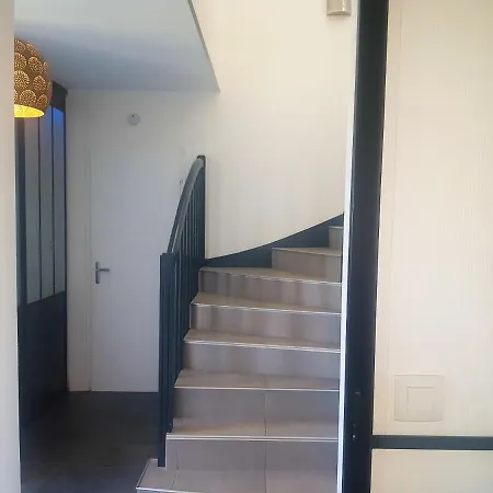 بيت للعطل Maison De 3 Chambres Avec Piscine Privee Jardin Clos Et Wifi A *