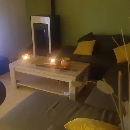 Maison De 3 Chambres Avec Piscine Privee Jardin Clos Et Wifi A Warcq